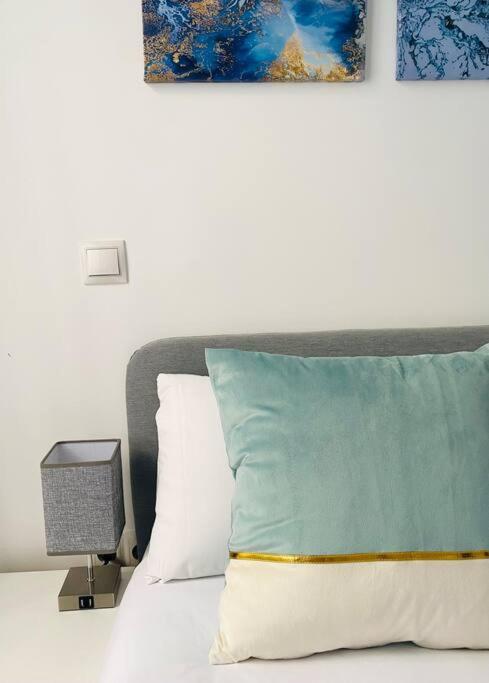 Style & Design Flat In The Center Of Madrid Apartment Екстериор снимка