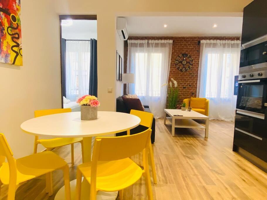 Style & Design Flat In The Center Of Madrid Apartment Екстериор снимка